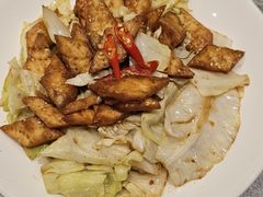 -俭寨大盘鸡·手抓肉·烧烤新疆菜(乌苏路店)