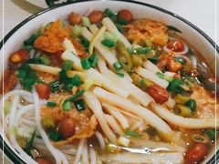 -忆螺巷螺蛳粉(步行街小巷店)