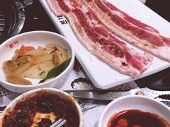 -本家韩国烤肉(财富大厦店)
