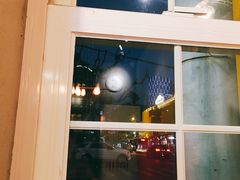 门面-W CAFE(甜爱路店)