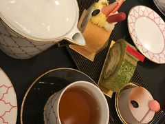 -Salon de The de Joel Robuchon(外滩18号店)