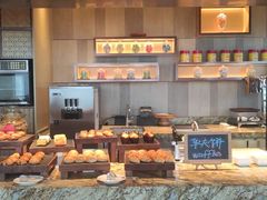 面包甜点陈列柜-嘉定凯悦·咖啡厅