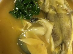 -满江红四季餐厅 · 国家五钻级酒家(新纪元大酒店店)