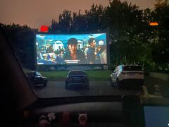 -枫花园汽车电影院(朝阳公园店)