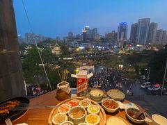 -包整·丝娃娃(甲秀楼景观店)