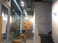 -焙丽拾光(麦凯乐直营店)