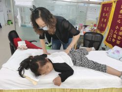 -季群小儿推拿(圣克拉店)