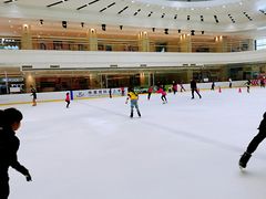 -陈露国际冰上中心(天津嘉里汇店)