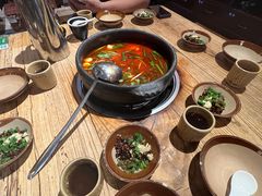-贵厨酸汤牛肉(花果园国际中心店)