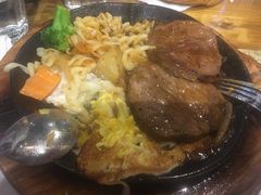 -西缘牛排(荟聚购物中心店)