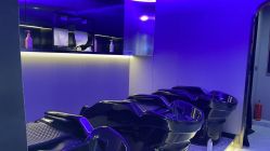 -TOP HAIR SALON