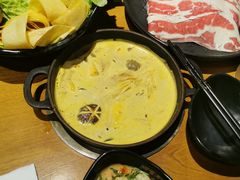 -呷哺呷哺 黄金牧场 (欢乐谷店)