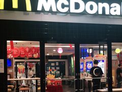 门面-麦当劳(宜安广场店)
