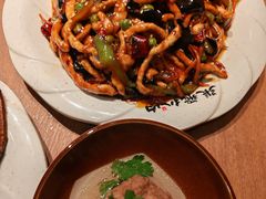 -張飛扒肉·龙江非遗(道外店)