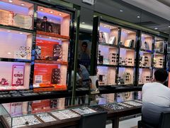 -博士眼镜(沙井京基百纳广场店)