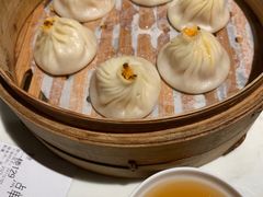 蟹粉小笼包-绿波廊(豫园店)