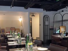 -LESCEDARS Brasserie Bistro香柏树