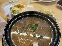 -闫家驴肉老店(华电一校店)