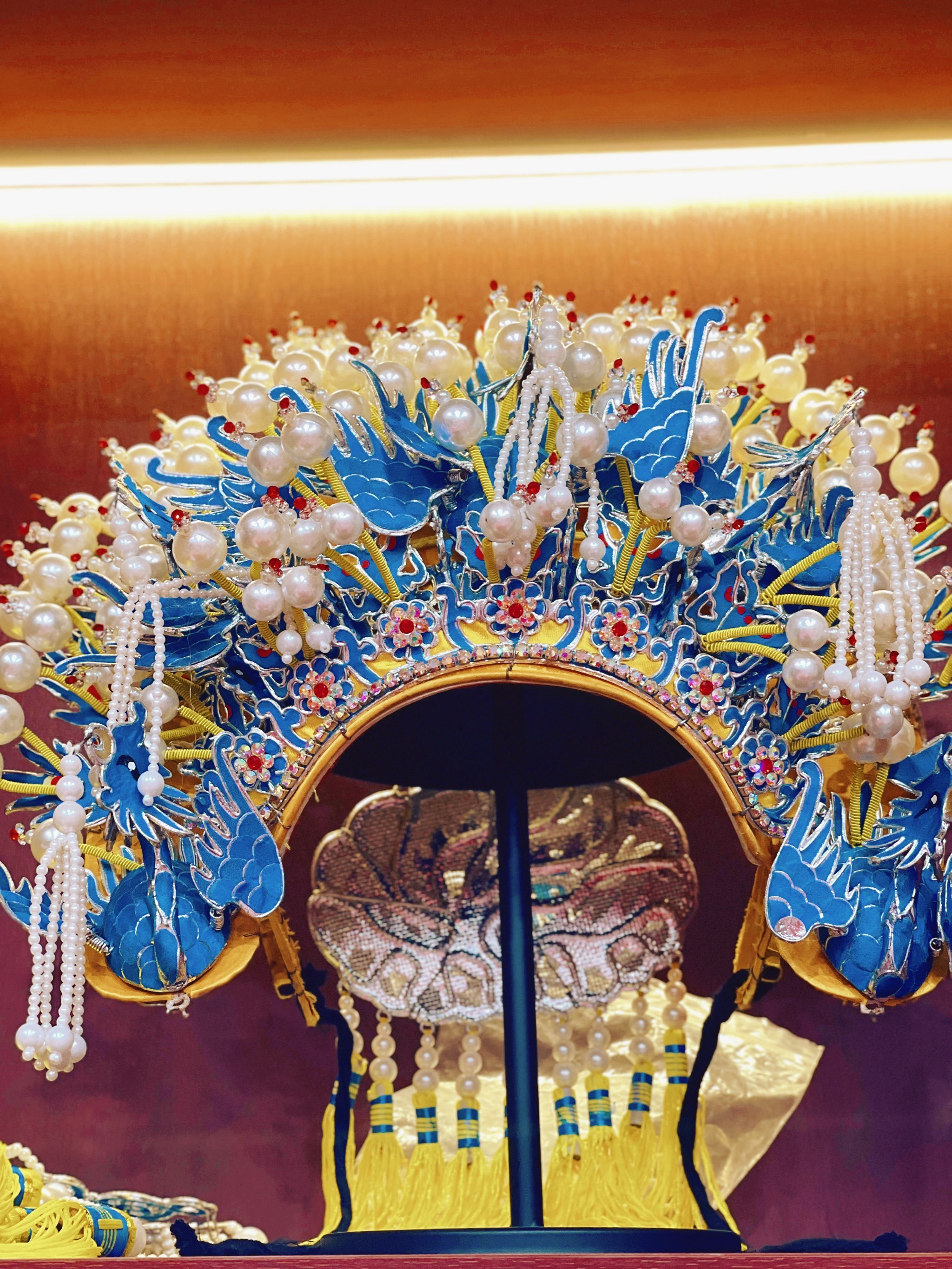 初探京剧魅力!《报灯名》燃起小戏迷热情