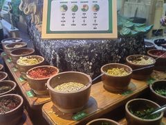 -爱伲牛肉火锅自助(景洪店)