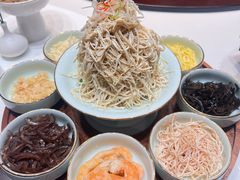过桥干丝-迪欧咖啡·中西餐融合菜(平江万达旗舰店)