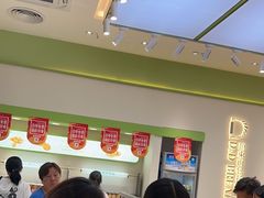 -顶东面包花园·生日蛋糕(太平店)