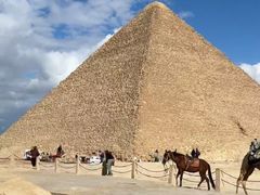 -吉萨金字塔群