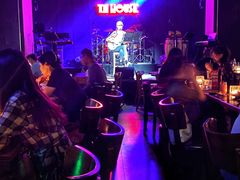 -TZ House音乐现场(茅台店)