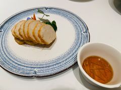 潮式鱼饼-醉辉皇上海之巅(上海中心大厦店)