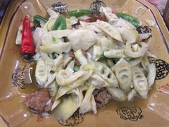 熊猫笋-君华饭店·腊排铜火锅