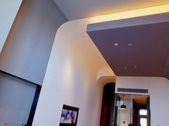 -上海虹桥中心爱琴海亚朵S酒店
