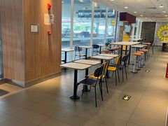 -麦当劳(机场T1航站楼店)
