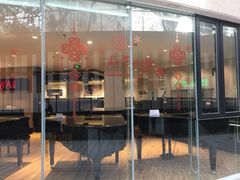 -柏斯音乐艺术中心·钢琴·吉他(上音店)