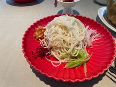 酸辣冷拌稻庭面-金海华·悦食东方(苏州中心商场店)