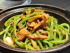 老济南砂锅芸豆丝-梅飞酒家(桑园路店)