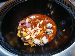 -锅来乐地锅鸡(安亭店)