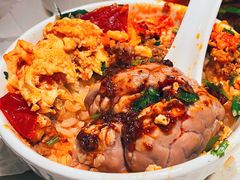 -海底捞火锅鲜切牛肉主题店(长寿路店)