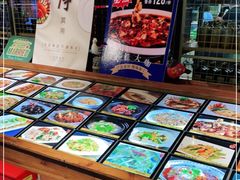 -宝燕海货工场(长江国际店)