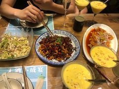 -临界音乐酒馆·小龙虾·江湖菜(华熙LIVE·鱼洞店)
