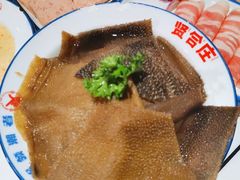 -喜悦小串丹东小黄牛海鲜烧烤大排档(民主广场店)