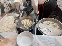 -老滕家过桥米线(金鱼胡同店)