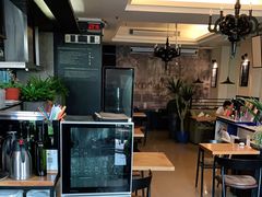 -雅城香慧咖啡馆(常德路店)