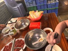 -官塘兄弟·潮汕牛肉店(官塘总店)