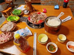 -阿婆情腊排骨火锅(金虹路店)