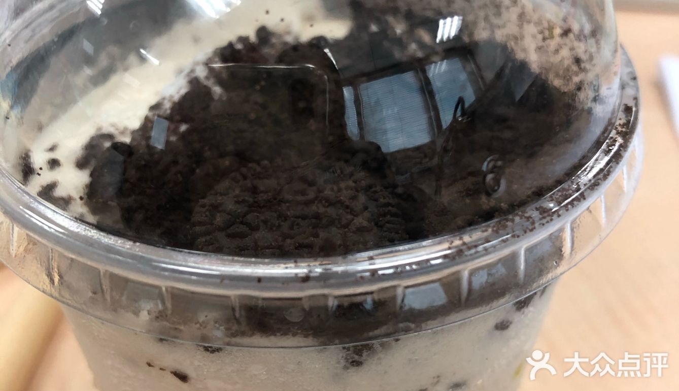 秋老虎横行的时候需要喜茶来续命