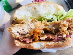 手撕火鸡肉鸡腿堡-肯德基(南五店)