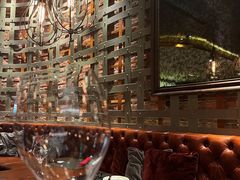 -恰餐厅及酒吧 CHAR Bar & Grill (北京丽都皇冠假日店)