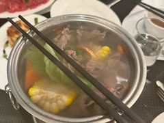 -圣丰索菲特·2 On 988 Café 自助餐厅