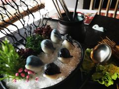 -湊湊火锅·茶憩(新中关购物中心店)