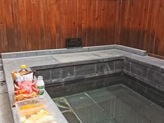 -大连步云山老汤度假山庄